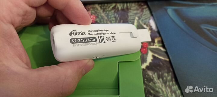 Цифровой аудиоплеер Ritmix RF-3490