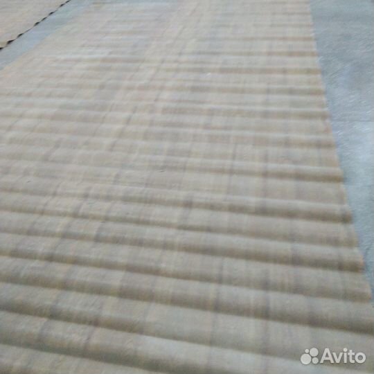 Продам линолеум б/У Большие размеры