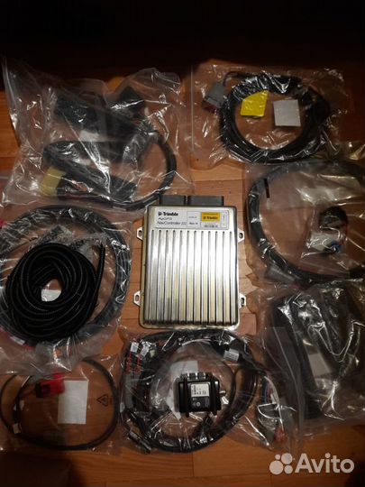 Trimble NavController III новые