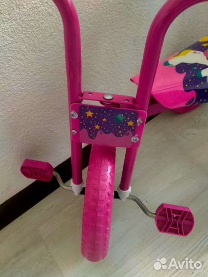 Трёхколёсный велосипед