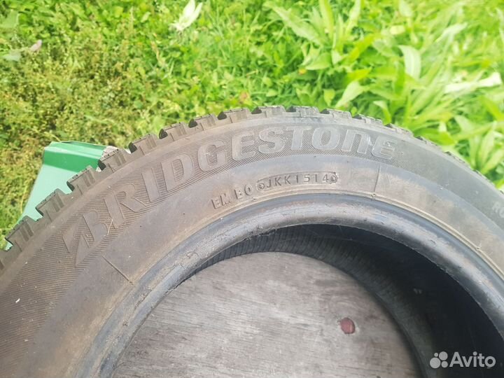 Bridgestone Blizzak Spike-01 185/60 R14