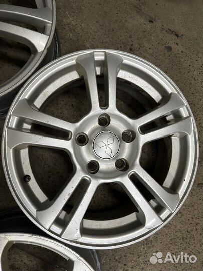 Литые диски R16 Mitsubishi