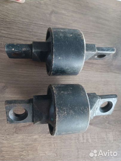 Сайлентблок заднего продольного рычага mazda 6