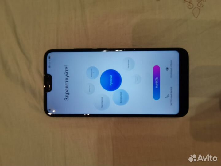 HONOR 10, 4/64 ГБ