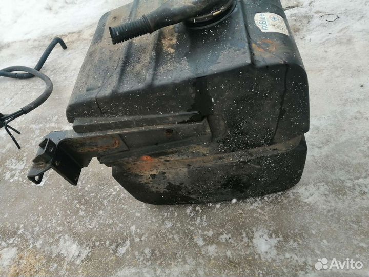 Бак для мочевины adblue iveco stralis