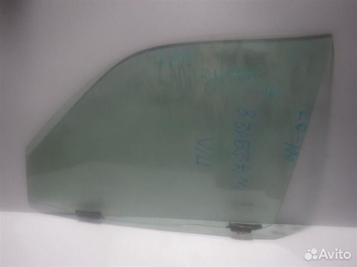 Стекло двери передней левой Toyota Land Cruiser 1