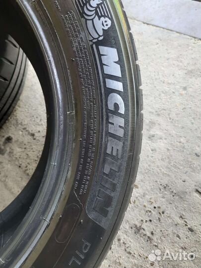 Michelin Pilot Sport 4 225/55 R17