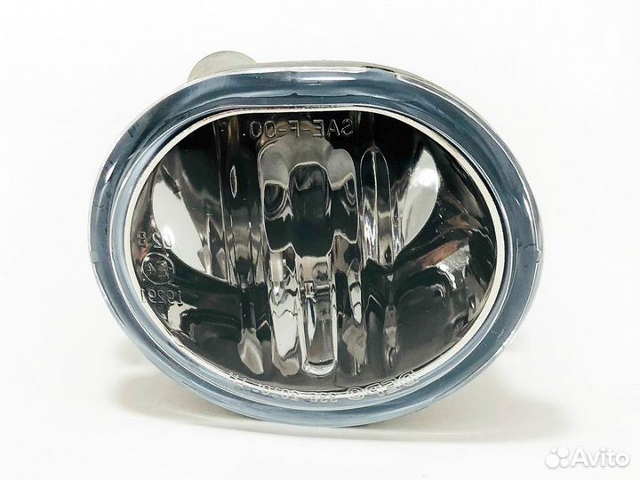 Противотуманная фара правая Pontiac Vibe