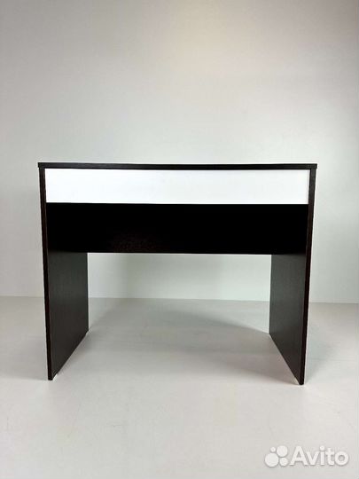 Стол / столик