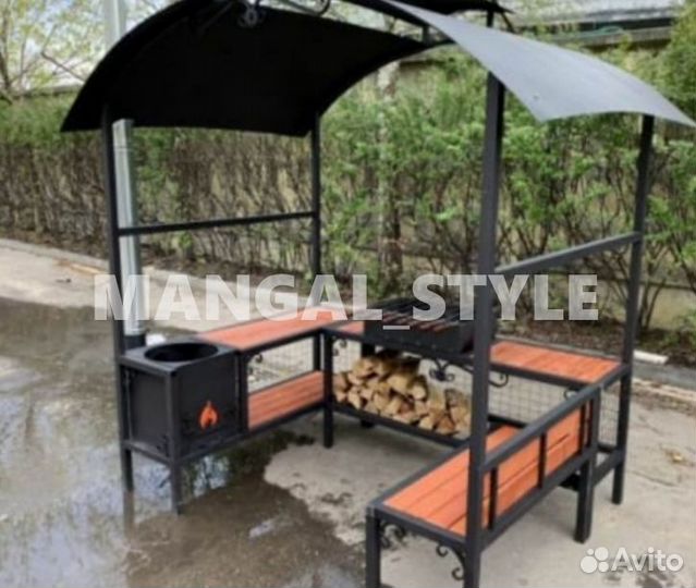 Мангал с крышей