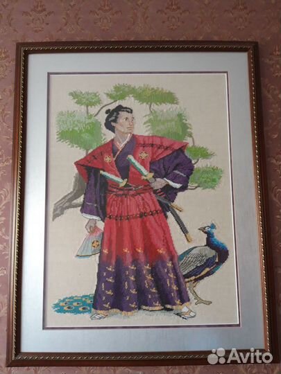 Картина с вышивкой 