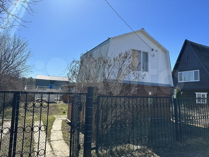 Дача 50 м² на участке 4 сот.