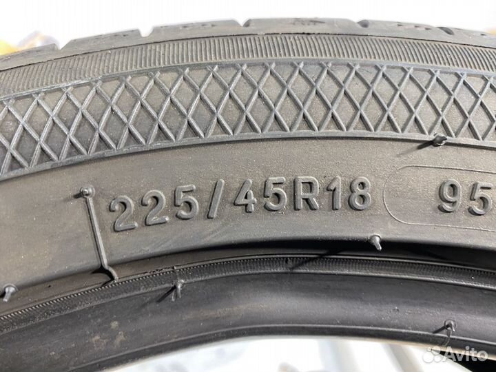 Kleber Dynaxer UHP 225/45 R18 95V