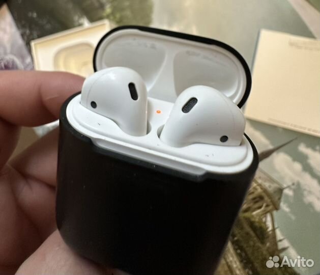 Airpods 2