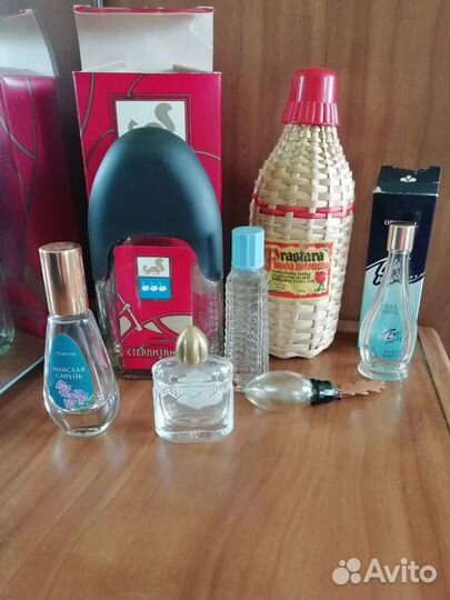 Флаконы от винтажных духов