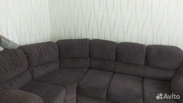 Угловой диван