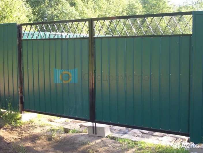 Бригада строителей