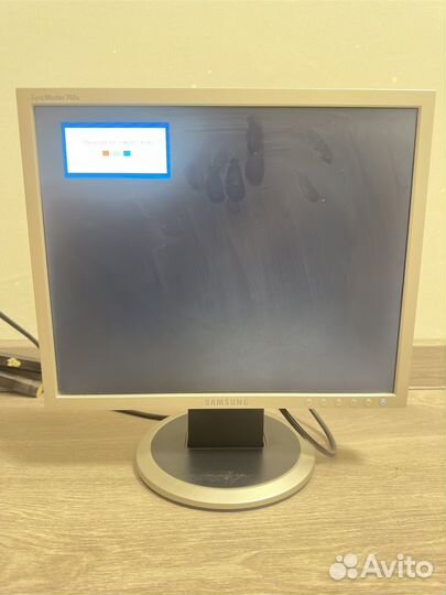 Samsung syncmaster 740n