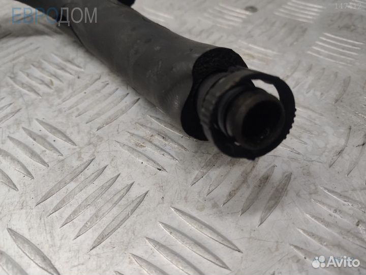 Патрубок вентиляции n51, n52 на BMW E87 s1146739