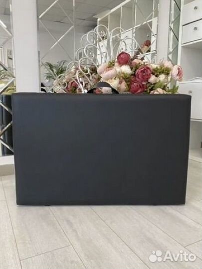 Кушетка для наращивания ресниц косметологическая