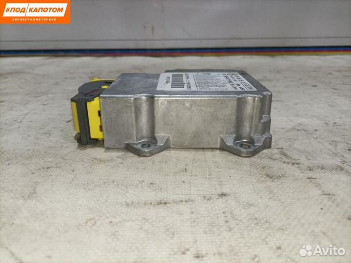 Блок управления подушками безопасности Audi A6