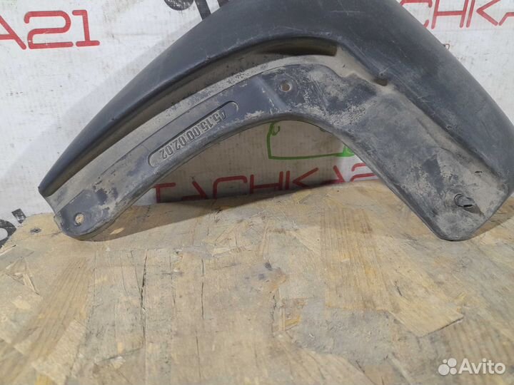 Брызговик задний правый Skoda Rapid (2013-2020)