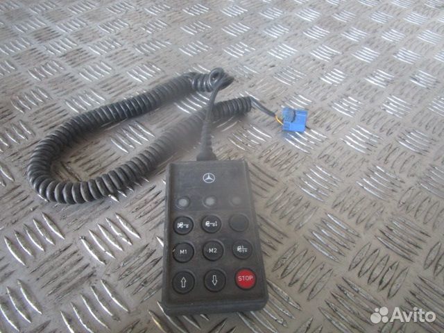 Пульт управления певмоподвеской Mercedes-Benz A0005458713