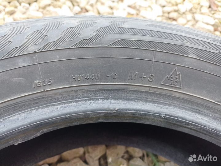 Yokohama IceGuard Stud IG65 185/65 R15