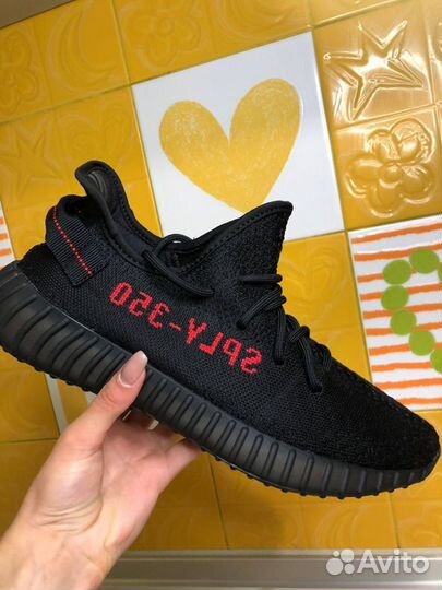 Adidas Yeezy Boost 350V2 Black Red Оригинал