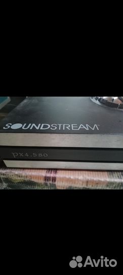 Автомобильный усилитель для сабвуфера