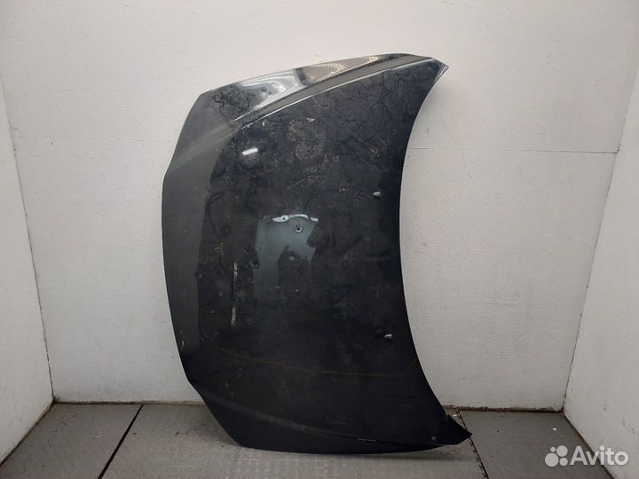 Капот Volvo V70, 2001