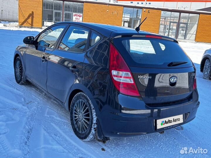 Hyundai i30 1.4 МТ, 2009, 250 000 км