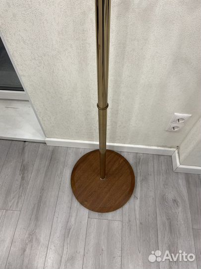 Вешалка для одежды напольная