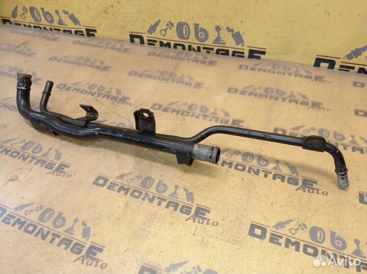 Трубка системы охлаждения 1.8 T Passat B5 Рестайли