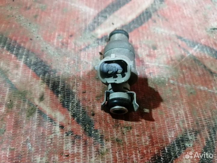 Топливная форсунка Mitsubishi Lancer 10 1.5 4A91