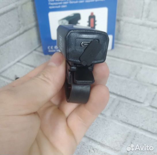 Фара для велосипеда аккумуляторная