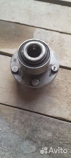 Ступица ford focus 1.6