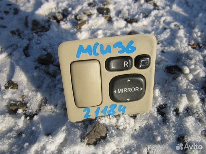 Блок управления зеркалами Toyota Harrier MCU36