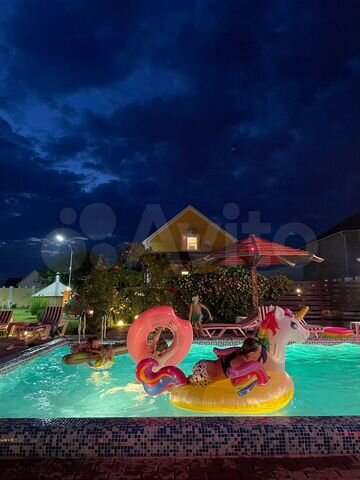 Дом 610 м² на участке 42 сот.