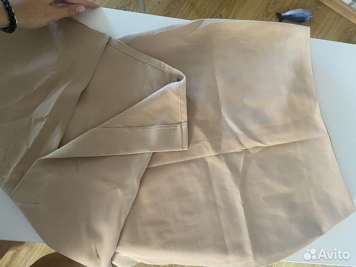 Костюм женский с юбкой 42 44