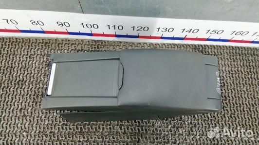 Подлокотник центральный volvo V60 1 (94H02IX01)