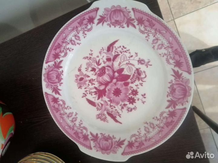 Фарфоровые тарелки СССР разные