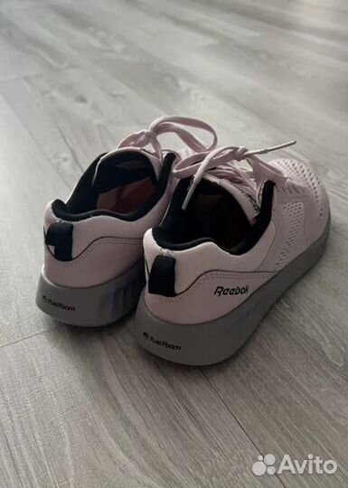 Кроссовки Reebok 38-38,5 +комиссия Авито