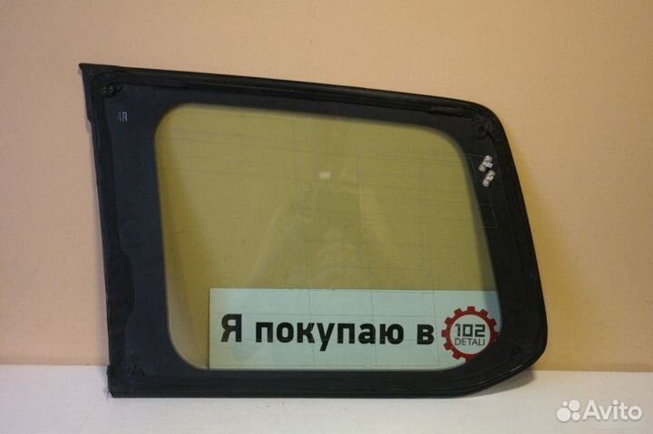 Стекло глухое правое Toyota Land Cruiser 200