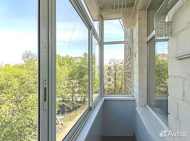 Раздвижное остекление балкона