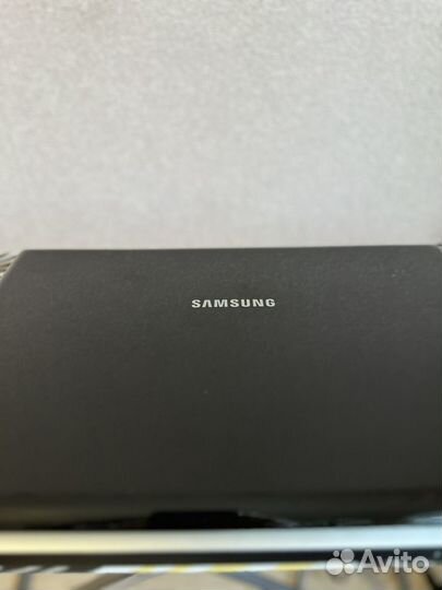 Ноутбук samsung NP-R520