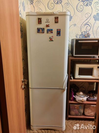 Холодильник бу