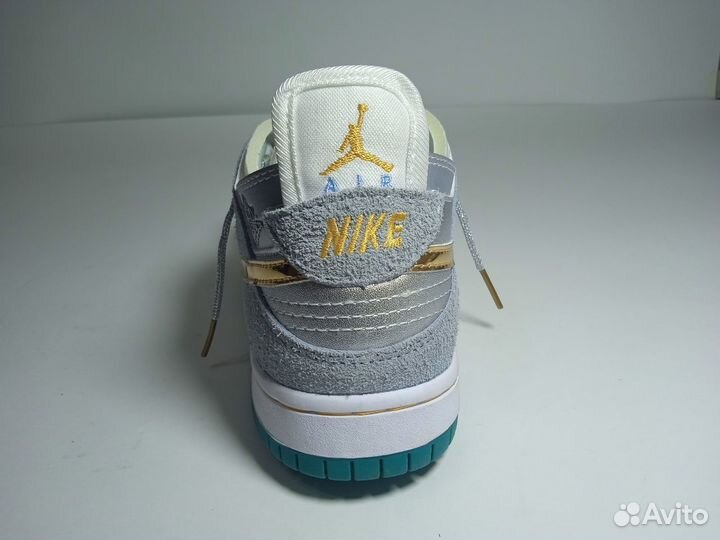 Кроссовки Nike