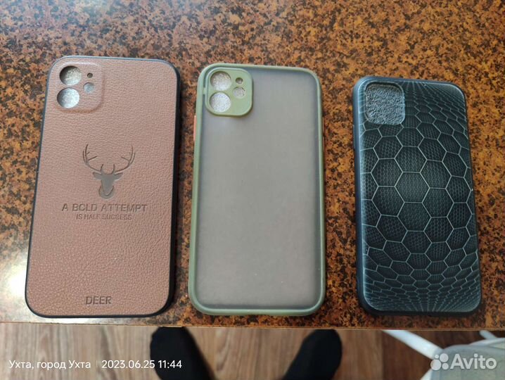 Чехол на iPhone 11