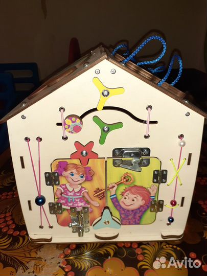 Большой бизиборд домик